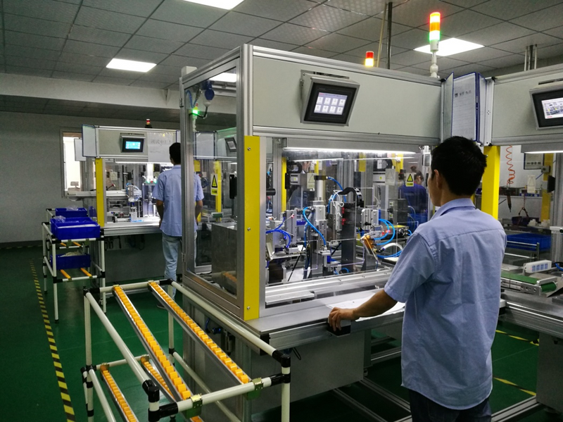 LOREADA Throttle controllerassembly line.
